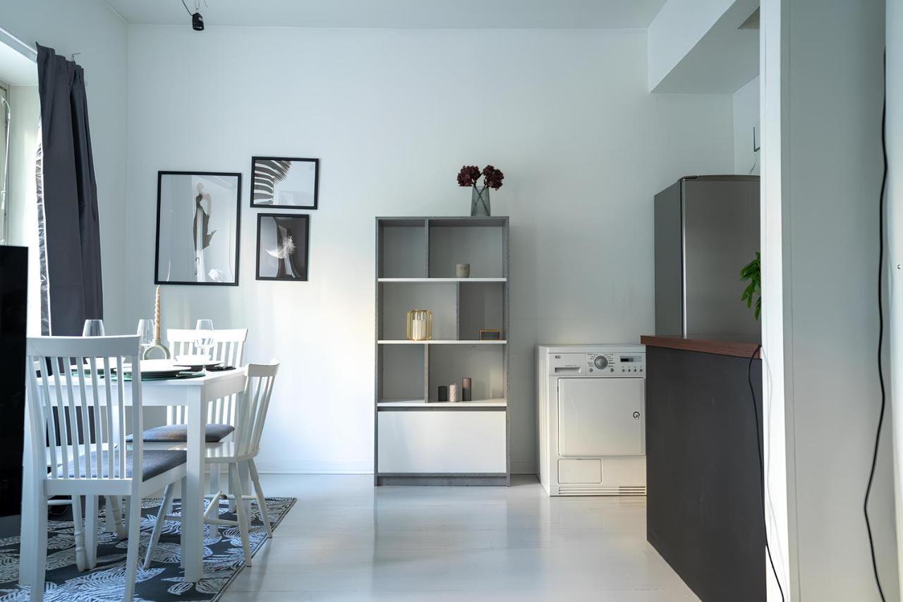 Stylish Studio At The Heart Of Helsinki Apartment Екстериор снимка